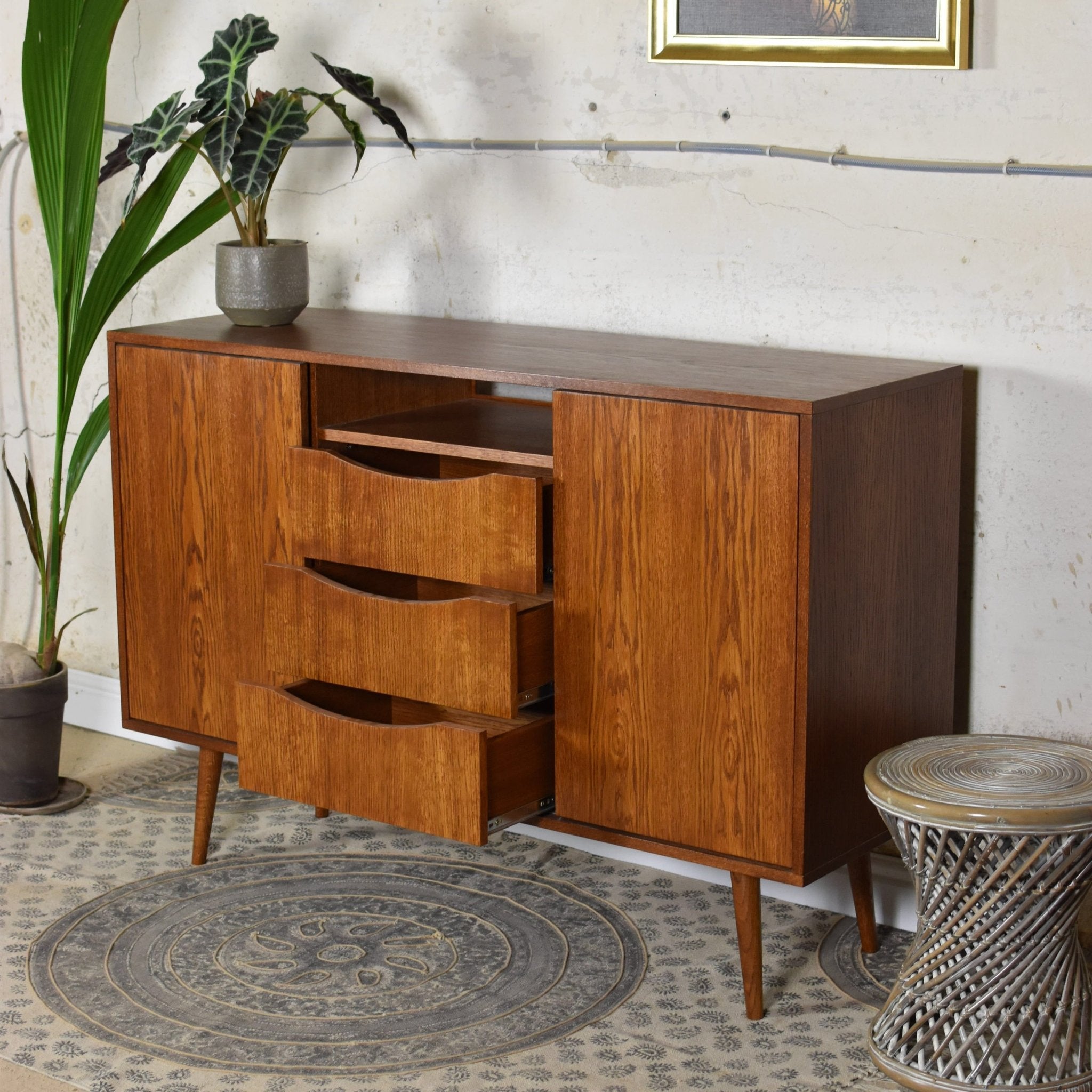 Komoda CLASSY + - Pastform Furniture