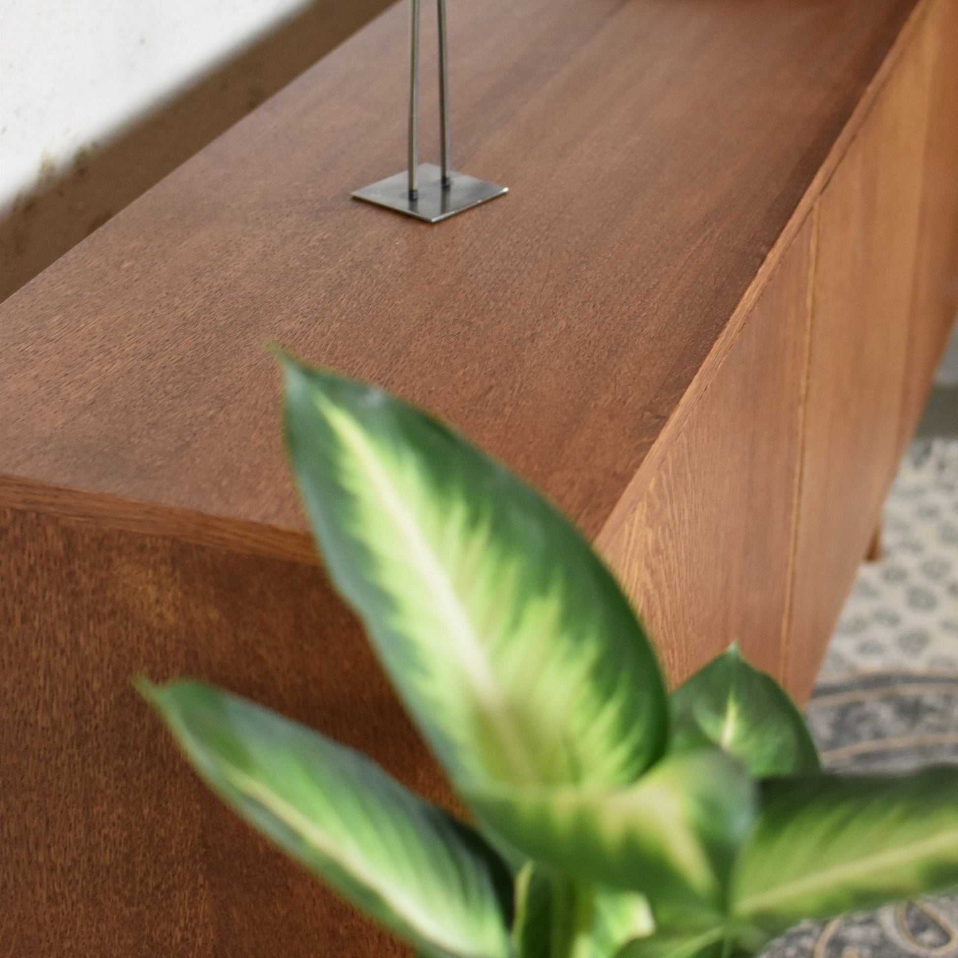 Komoda CLASSY TRI BROWN - Pastform Furniture