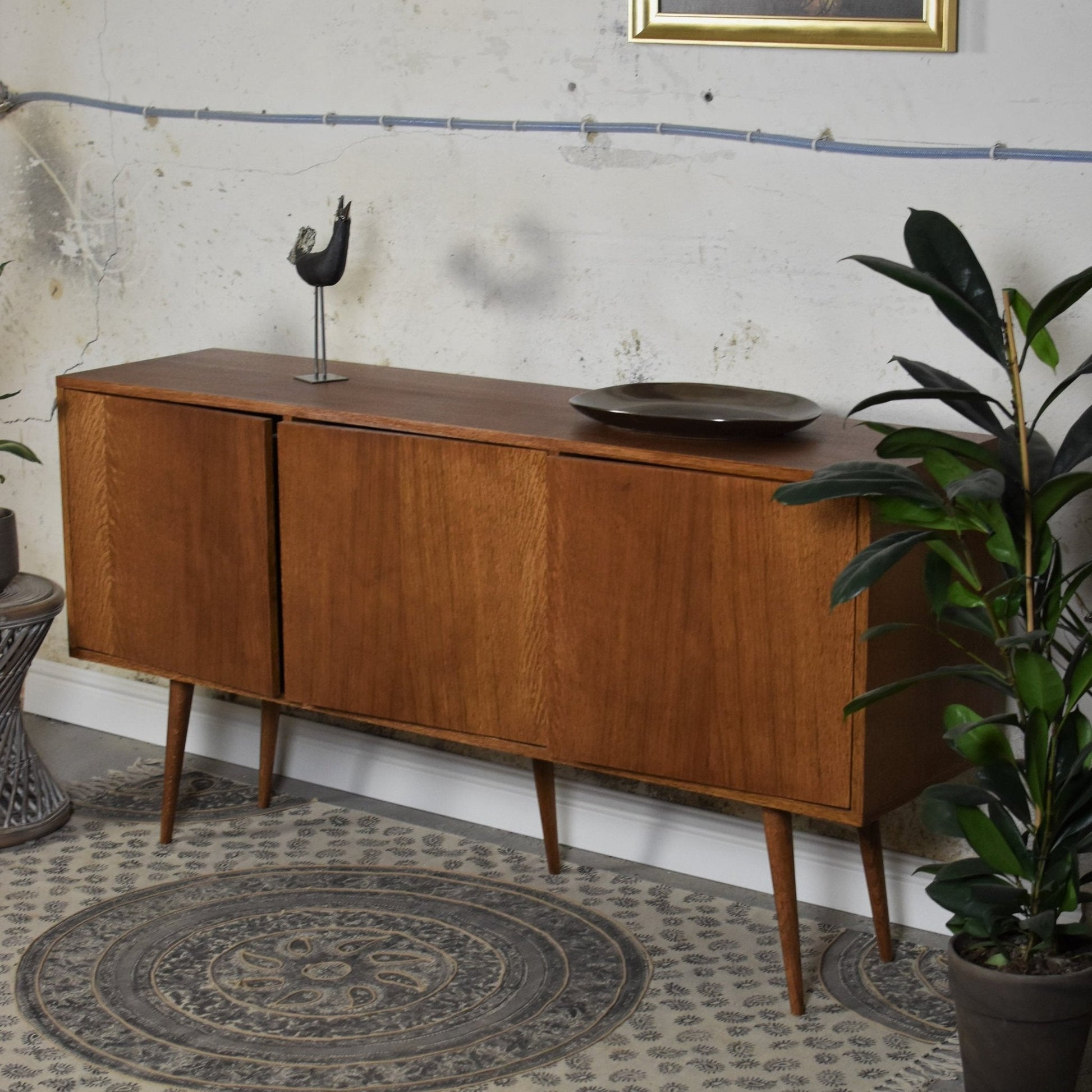 Komoda CLASSY TRI BROWN - Pastform Furniture