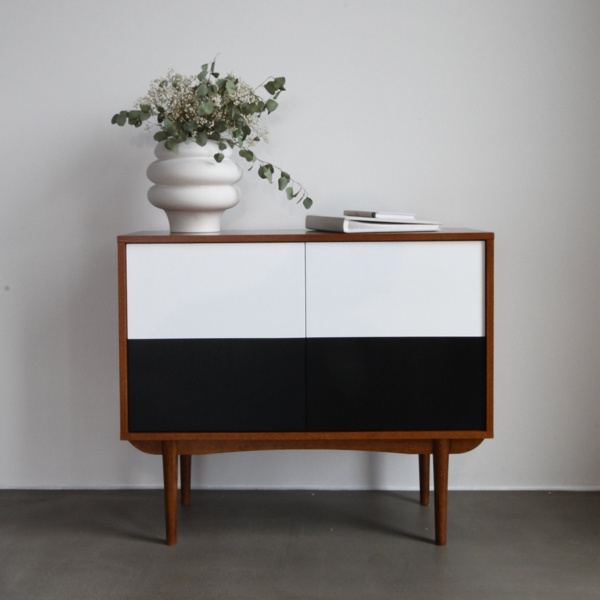 Komoda MID LANE - Pastform Furniture