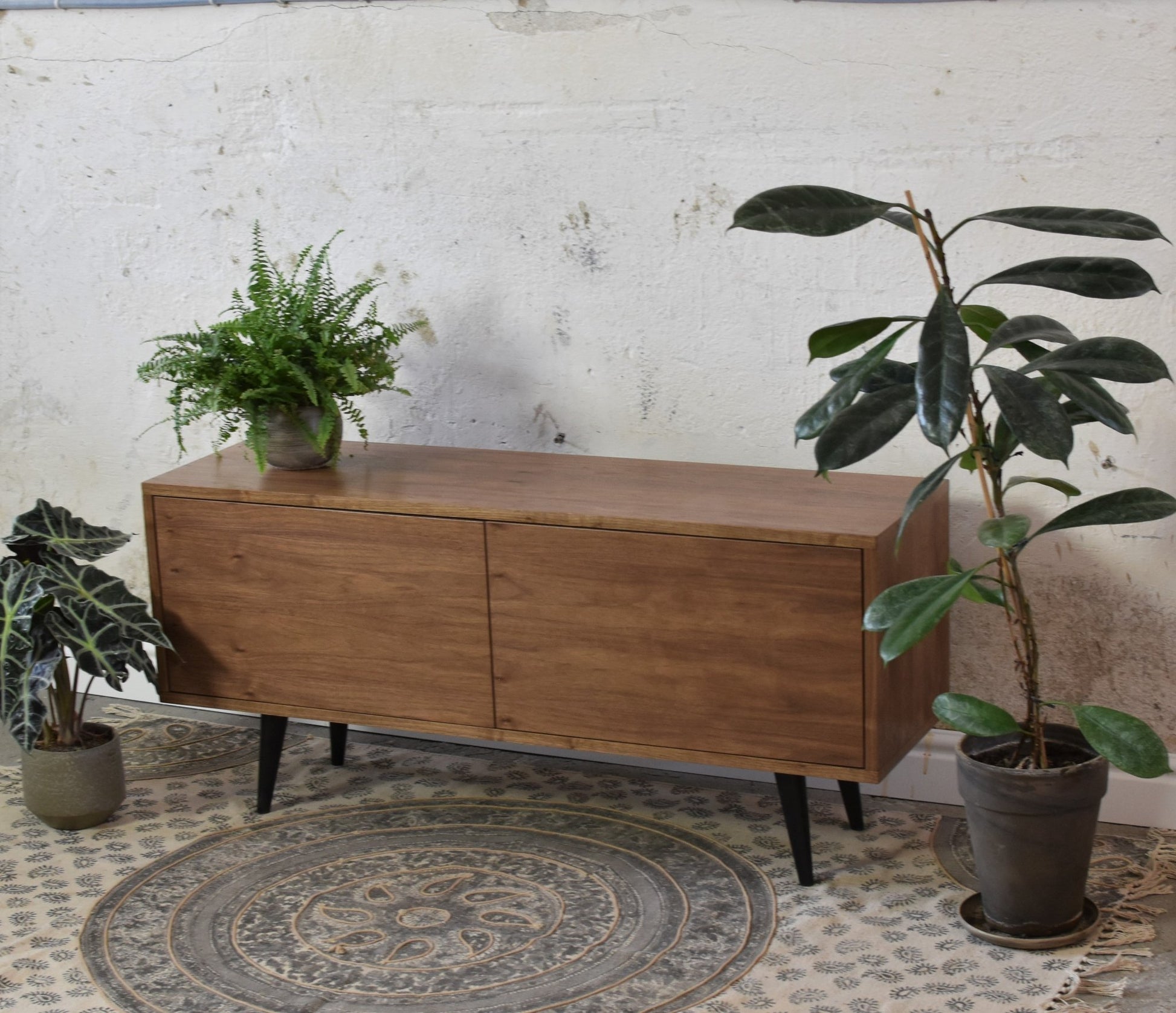 Komoda WALN - Pastform Furniture