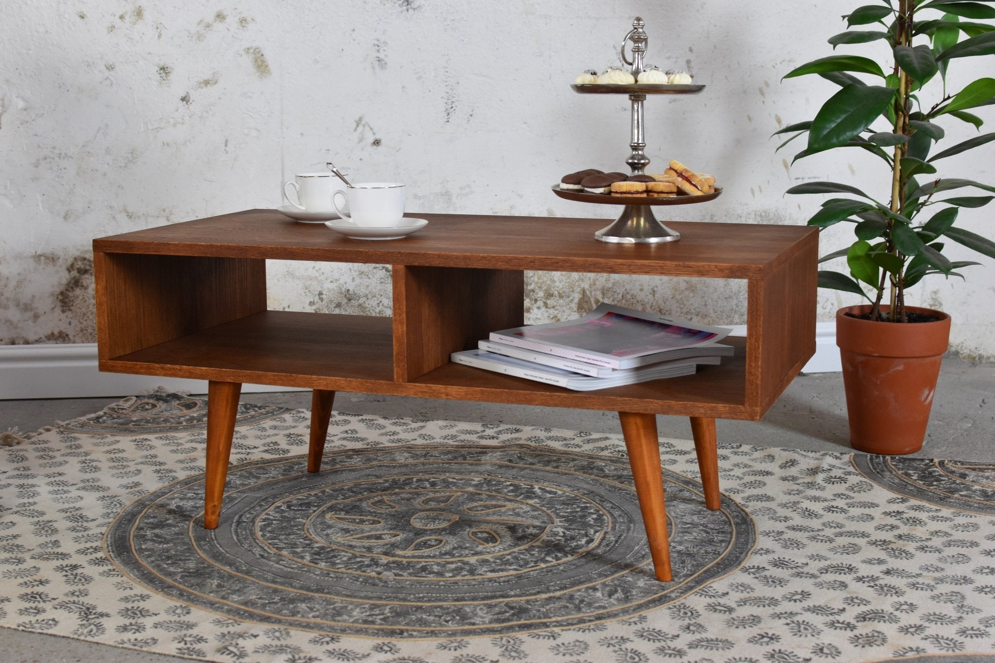 Stolik kawowy PAST - Pastform Furniture