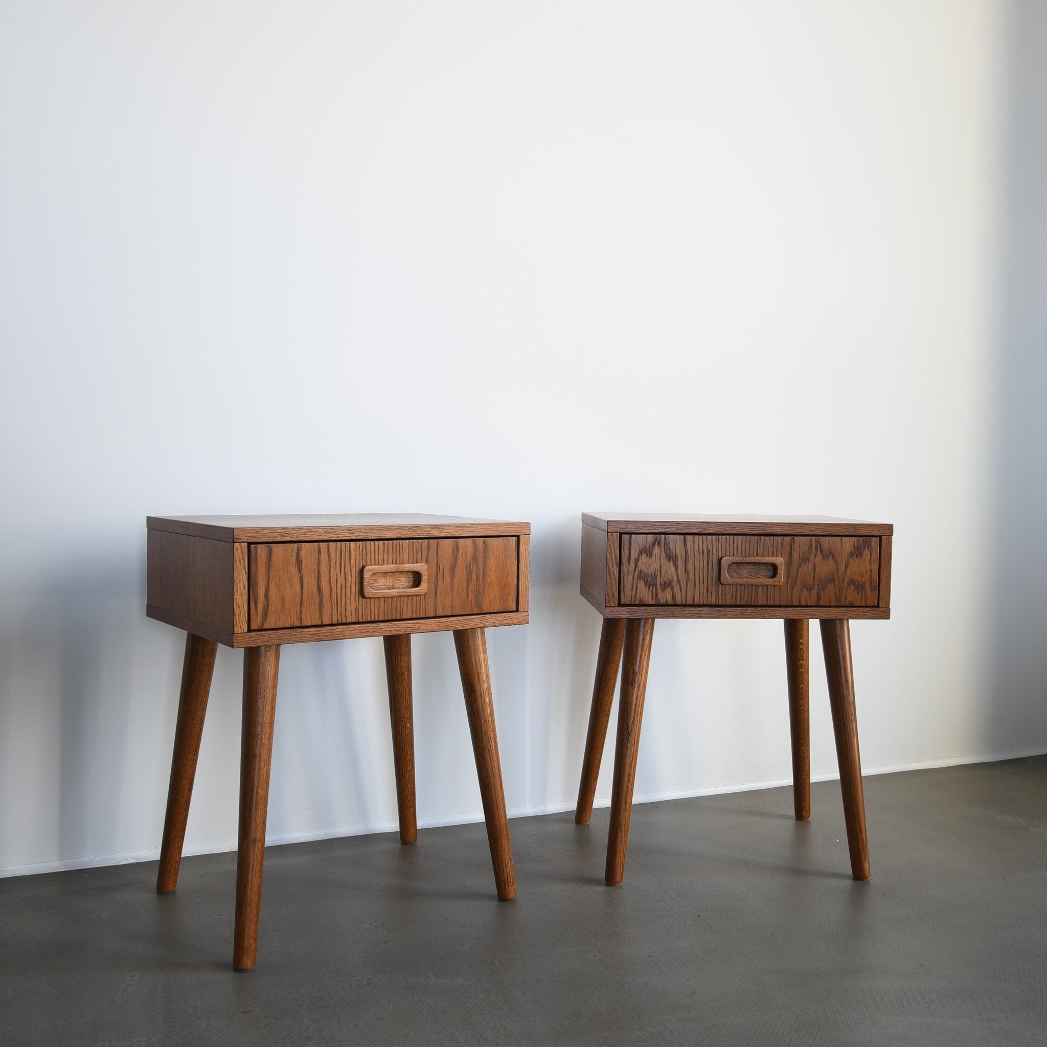 Szafka nocna BEDIE RUNO - Pastform Furniture