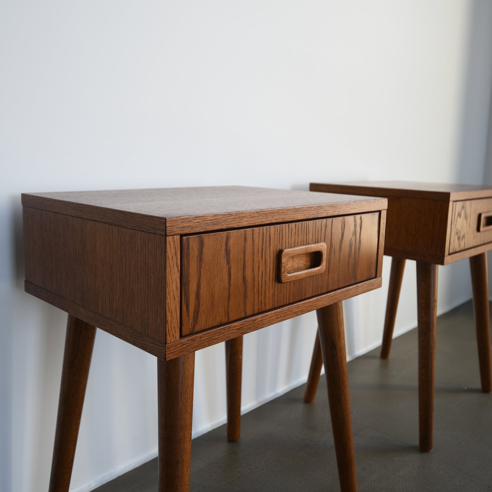 Szafka nocna BEDIE RUNO - Pastform Furniture