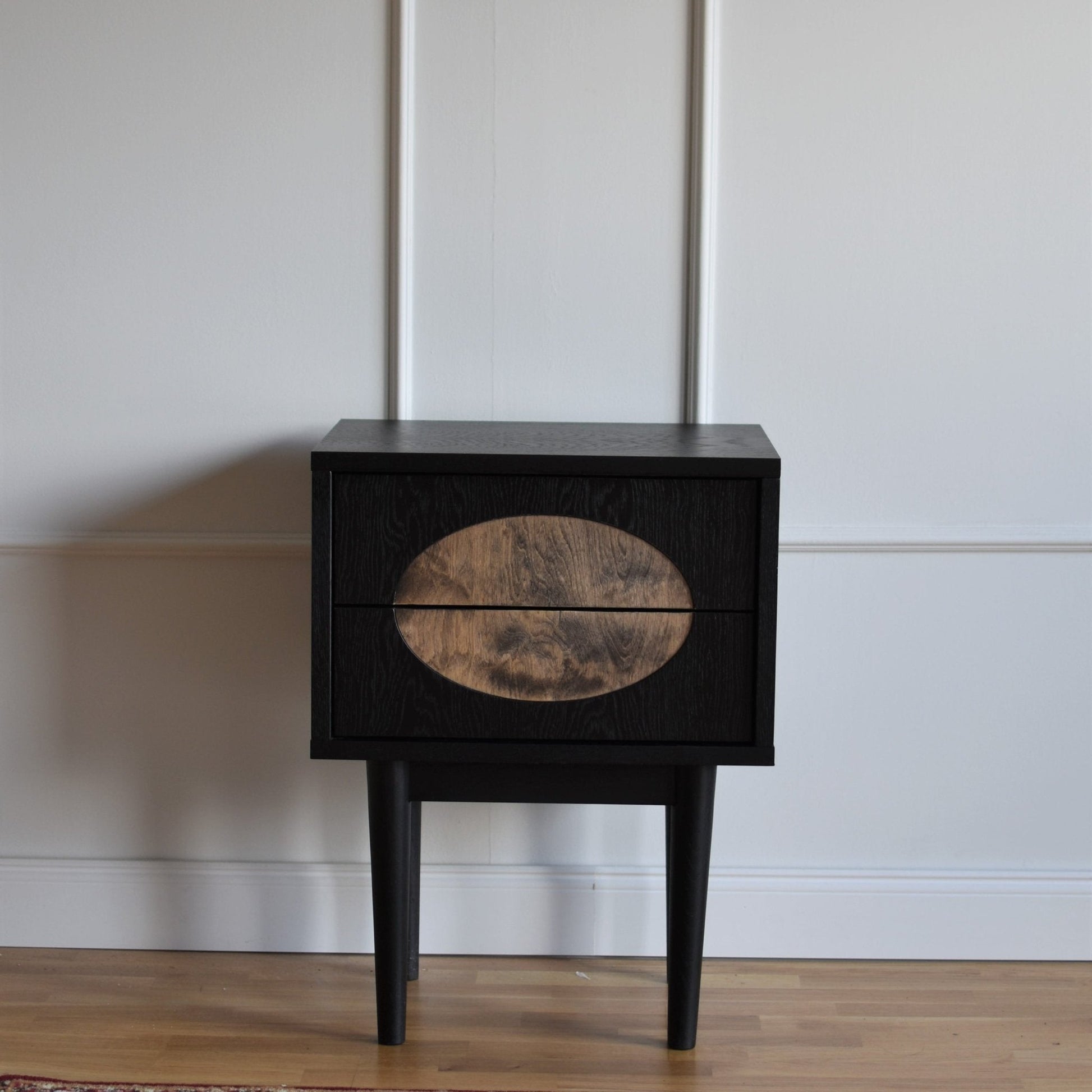 Szafka nocna BEDIE SILS - Pastform Furniture