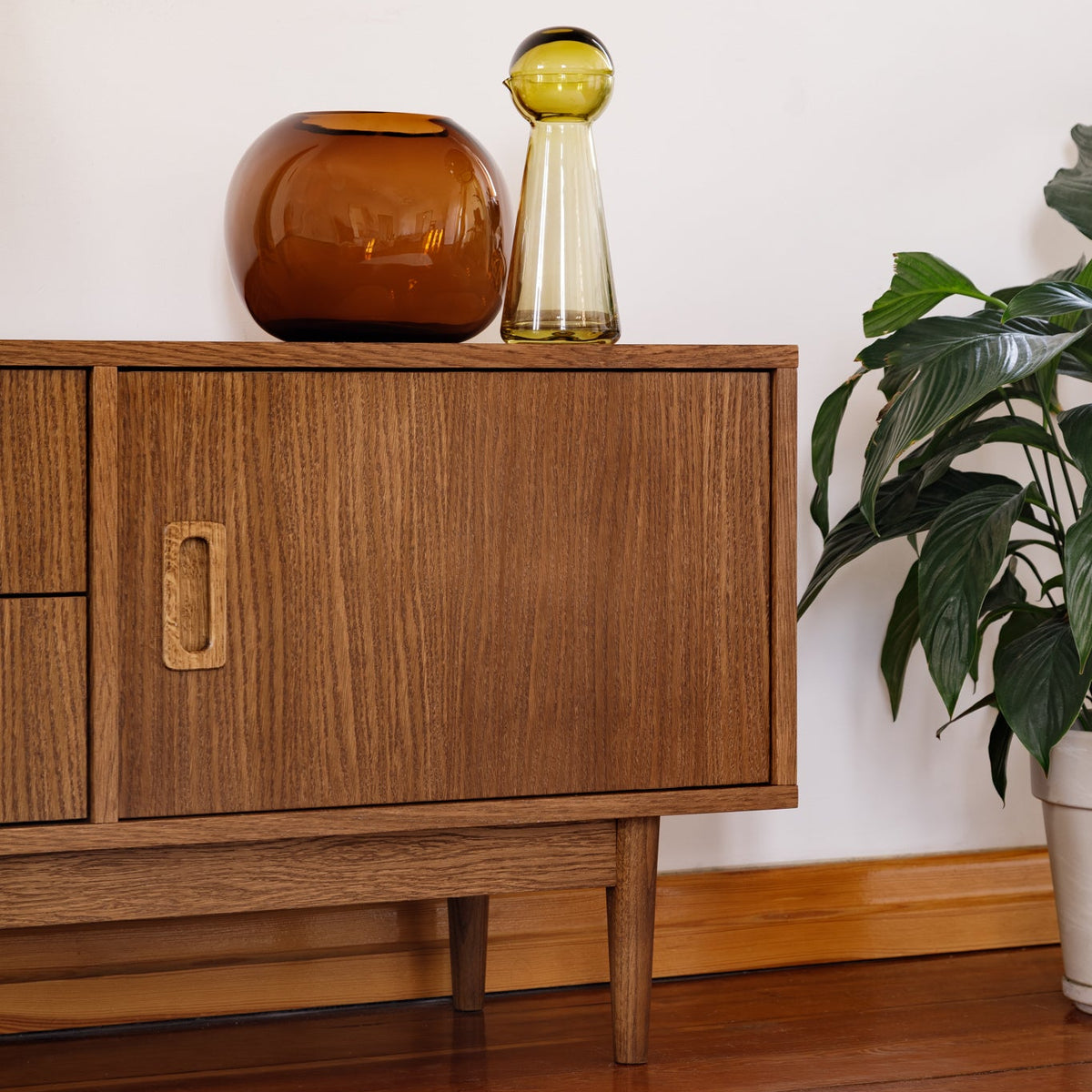 LENTO Sideboard