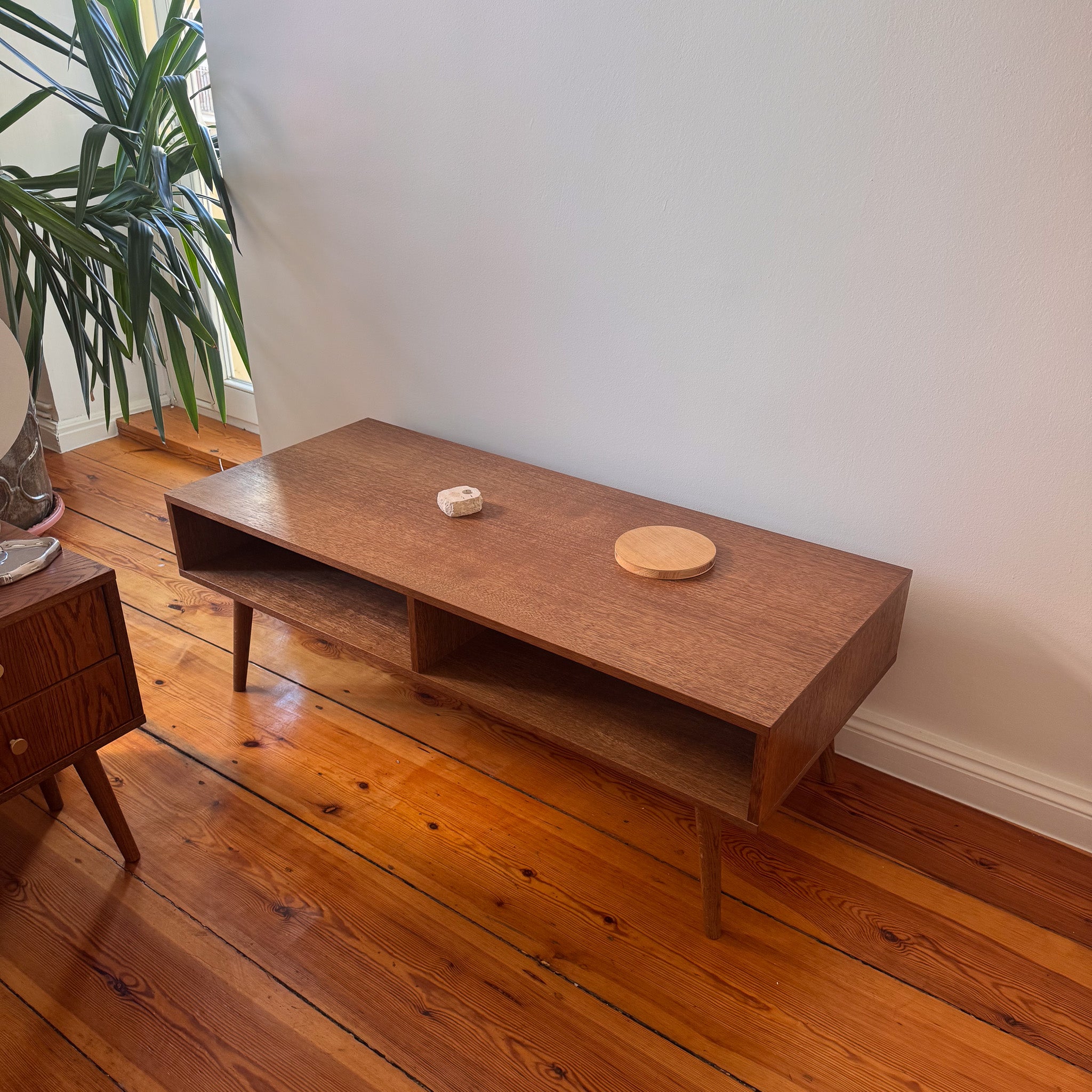 Stolik kawowy retro PAST- wysyłka w przeciąg 2-3 dni